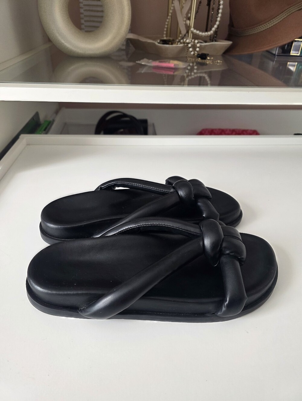 Women's Black Knotted Slide Sandals - Sleek Slip-On Comfort - Picture 2 of 5